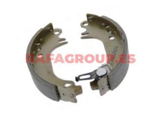 RG8318 - Juego de 4 zapatas de frenos